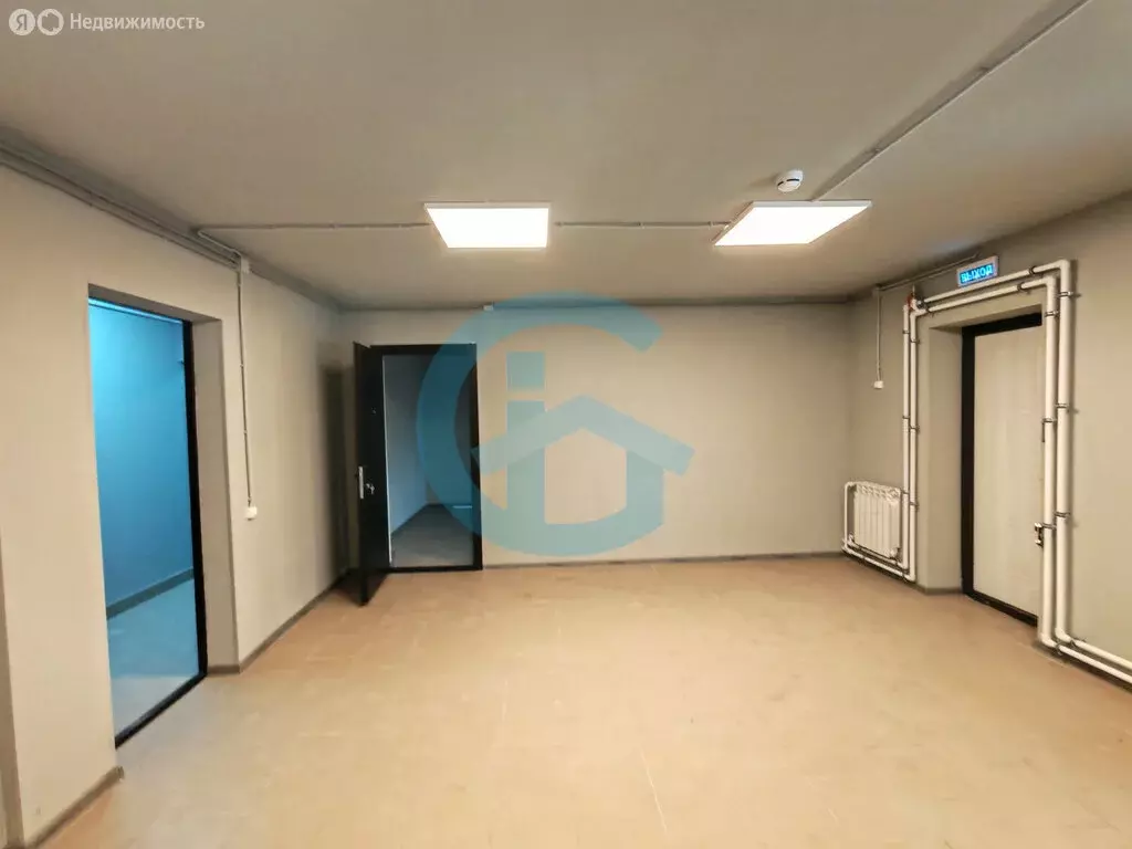 Помещение свободного назначения (200 м) - Фото 1