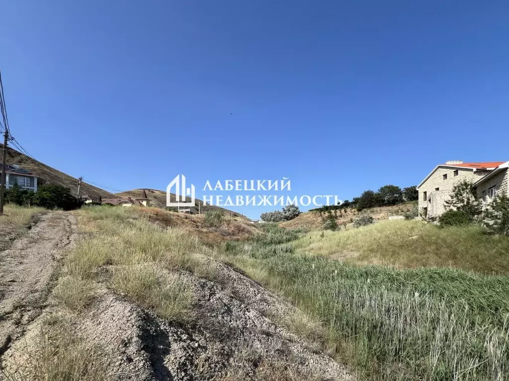 Участок в Крым, Феодосия муниципальный округ, Коктебель пгт ул. ... - Фото 2