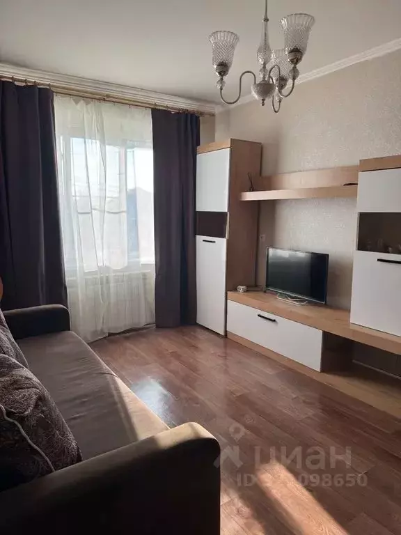 2-к кв. Ростовская область, Таганрог ул. Ломакина, 110 (49.0 м) - Фото 1