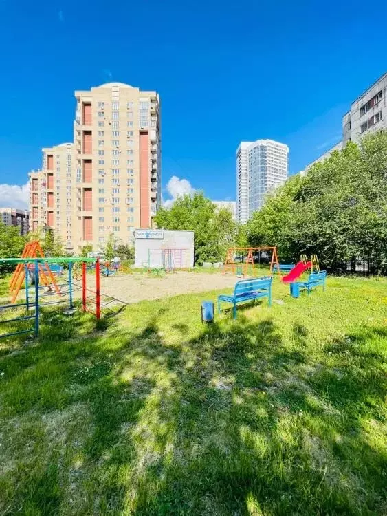 3-к кв. Свердловская область, Екатеринбург ул. Белинского, 177 (95.8 ... - Фото 2