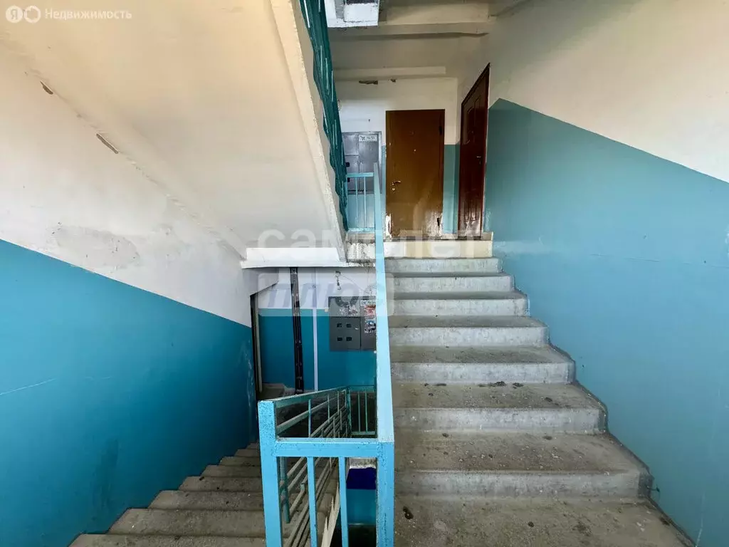 4-комнатная квартира: Махачкала, улица Мирзабекова, 122 (94 м) - Фото 1