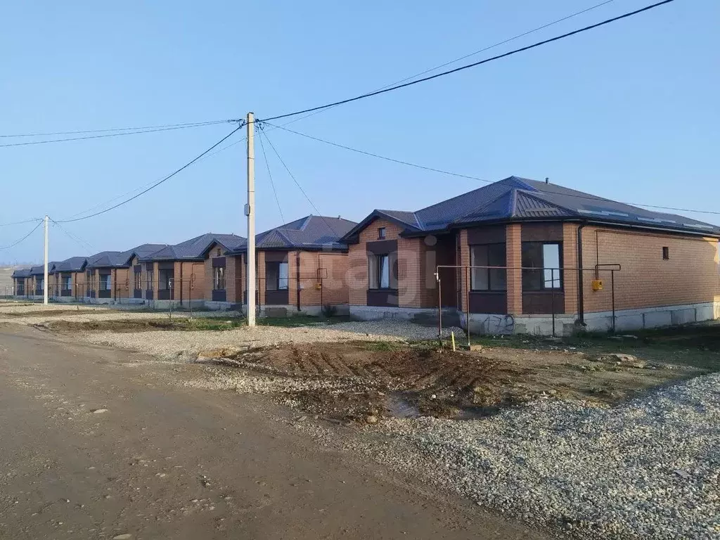 Дом в Ставропольский край, Михайловск Шпаковский район, ул. Софьи ... - Фото 2