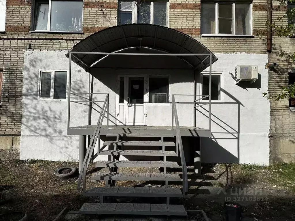 Помещение свободного назначения в Курганская область, Курган ул. ... - Фото 1