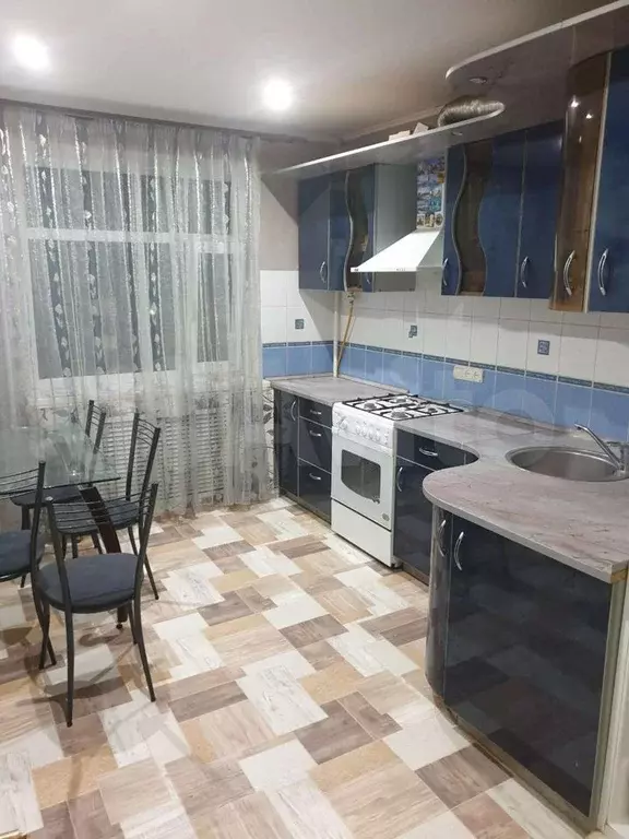 2-к. квартира, 54 м, 7/9 эт. - Фото 0