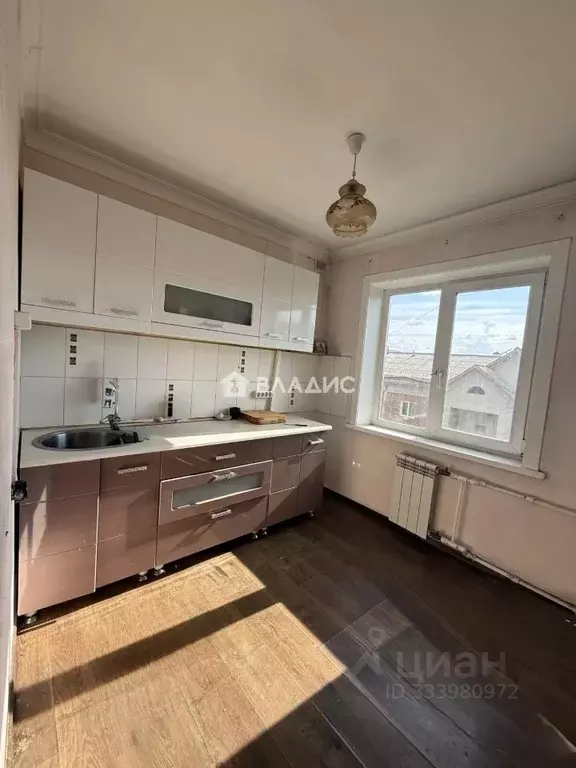 2-к кв. Бурятия, Улан-Удэ ул. Гагарина, 59 (43.0 м) - Фото 2