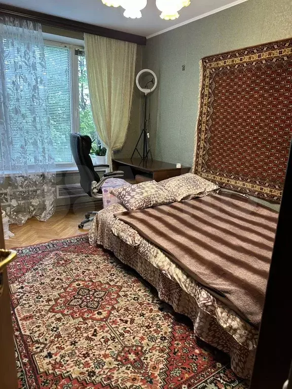 Комната 13 м в 3-к., 7/9 эт. - Фото 0