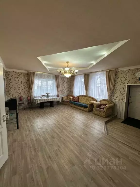 Дом в Нижегородская область, Бор ул. Карамзина, 11 (300 м) - Фото 2