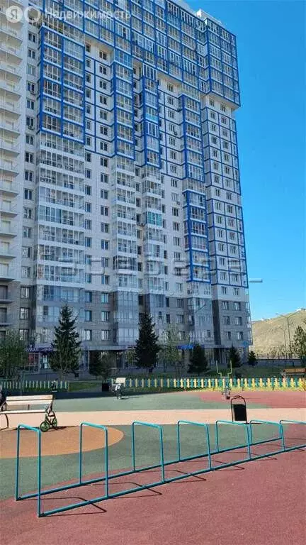 1-комнатная квартира: Красноярск, улица Лесников, 25 (37 м) - Фото 0