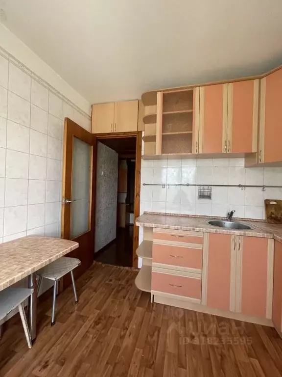 3-к кв. Новосибирская область, Новосибирск ул. Красных Зорь, 1 (62.3 ... - Фото 1