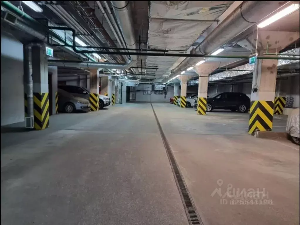 Гараж в Санкт-Петербург Московский просп., 183-185Ак1 (15 м) - Фото 1