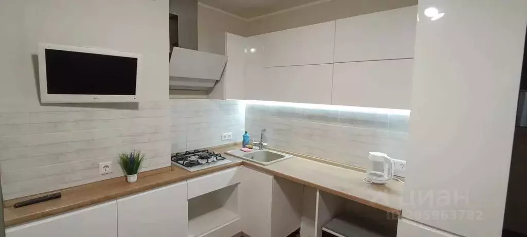 3-к кв. Курская область, Железногорск ул. Воинов-интернационалистов, ... - Фото 1