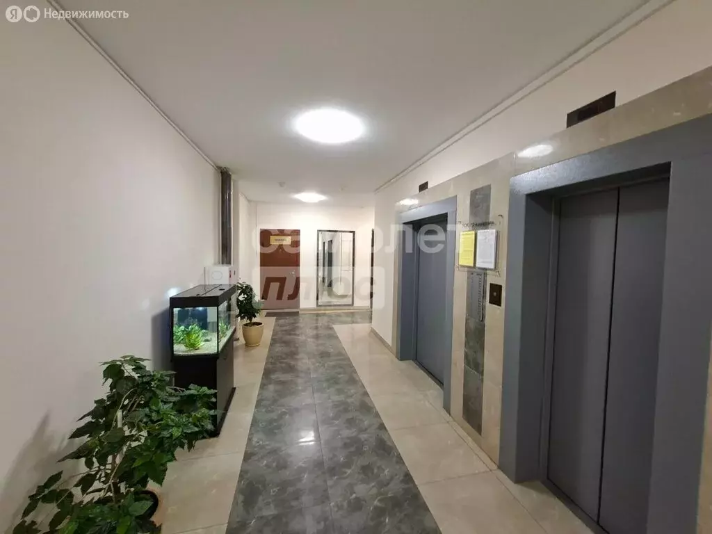 2-комнатная квартира: Химки, улица Зои Космодемьянской, 5 (73.5 м) - Фото 2