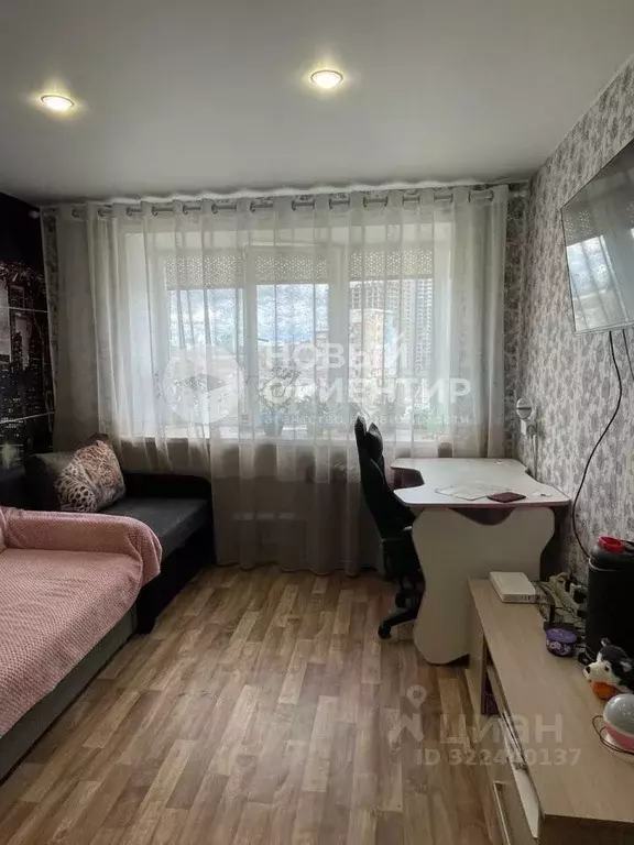 Комната Свердловская область, Екатеринбург ул. Титова, 25 (18.0 м) - Фото 1