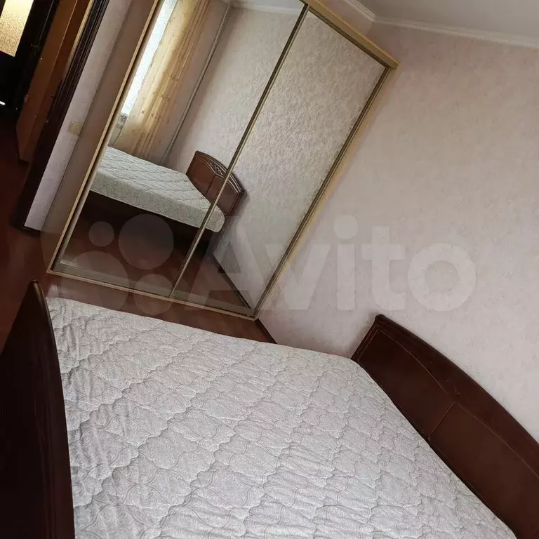 2-к. квартира, 70 м, 8/10 эт. - Фото 0