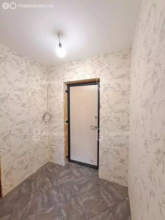 1-комнатная квартира: Волгоград, улица Академика Комарова, 63 (36 м) - Фото 1