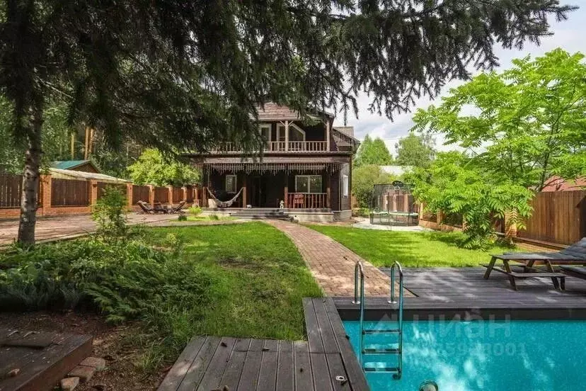 Дом в Иркутская область, Иркутск Октябрьский округ, Байкальский мкр,  ... - Фото 1