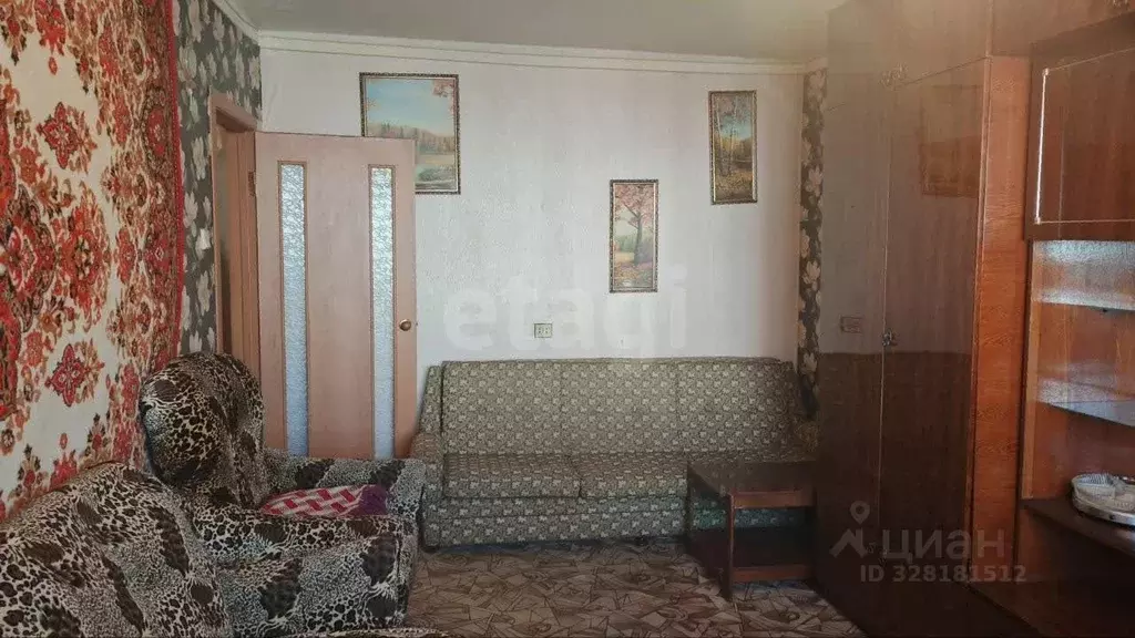 2-к кв. Ленинградская область, Кириши ул. Нефтехимиков, 26 (52.8 м) - Фото 1