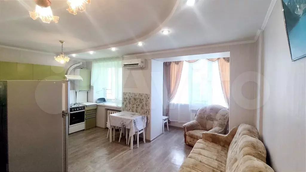 3-к. квартира, 60 м, 4/5 эт. - Фото 1