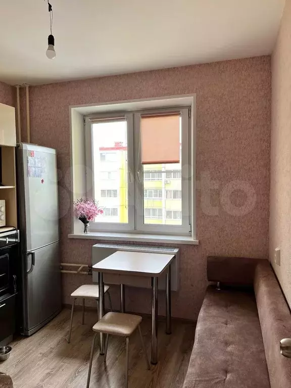 1-к. квартира, 40 м, 4/5 эт. - Фото 1