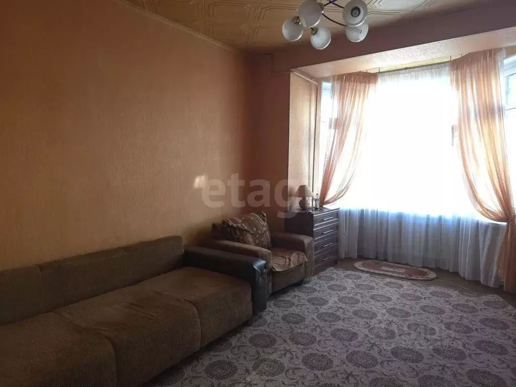 3-к кв. Вологодская область, Череповец ул. Металлургов, 9 (81.7 м) - Фото 2