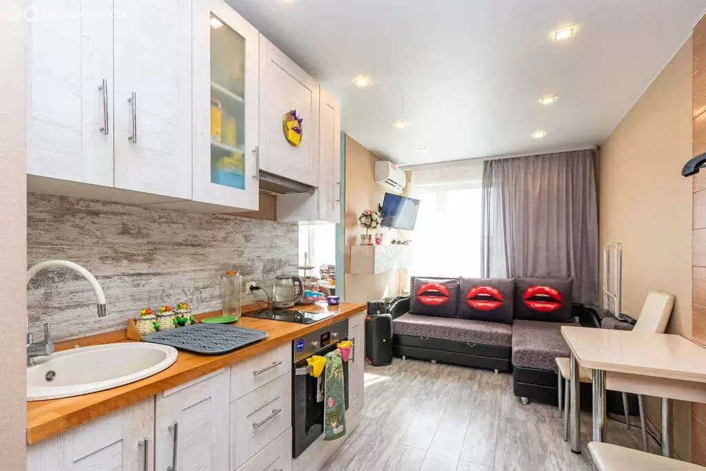 Квартира-студия: Тюмень, Ставропольская улица, 160 (26.7 м) - Фото 2