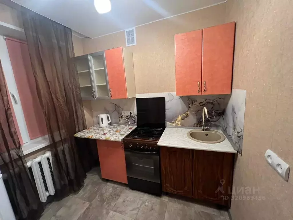 1-к кв. Саратовская область, Саратов Лунная ул., 22 (30.0 м) - Фото 1