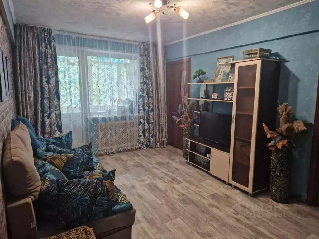 3-к кв. Алтайский край, Рубцовск Алтайская ул., 84 (49.5 м) - Фото 1
