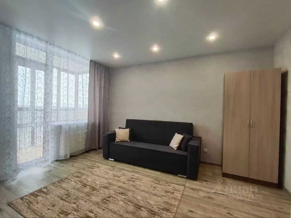 Студия Новосибирская область, Новосибирск Рябиновая ул., 14/1 (27.63 ... - Фото 1