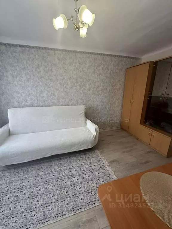 Комната Кировская область, Киров ул. Ломоносова, 23 (13.2 м) - Фото 1