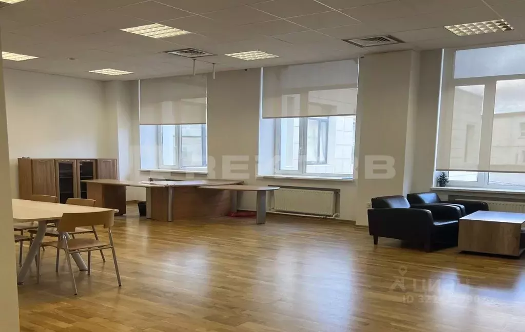 Офис в Санкт-Петербург Косая линия, 16к2 (955 м) - Фото 1