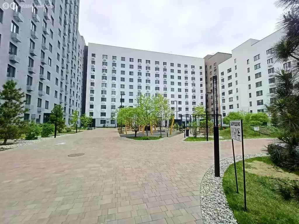2-комнатная квартира: Тюмень, улица Республики, 204к6 (72.4 м) - Фото 0