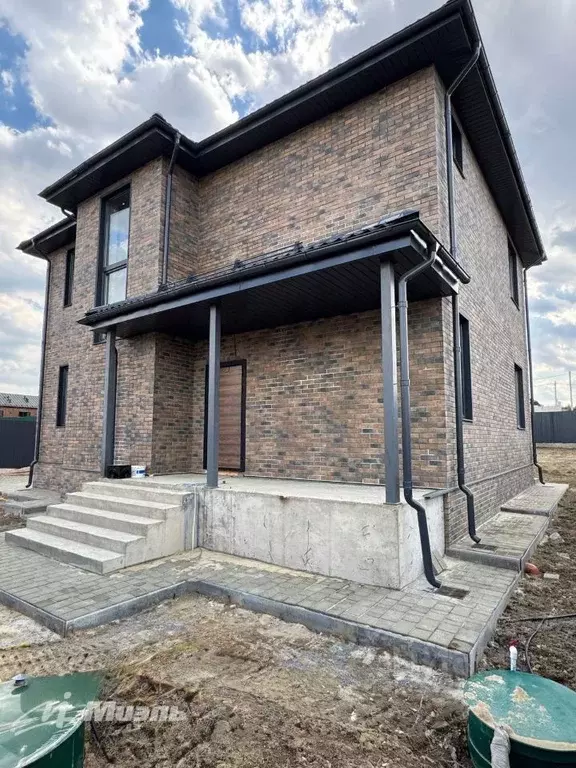 Дом в Москва Акиньшино-5 кп, 36 (180 м) - Фото 1