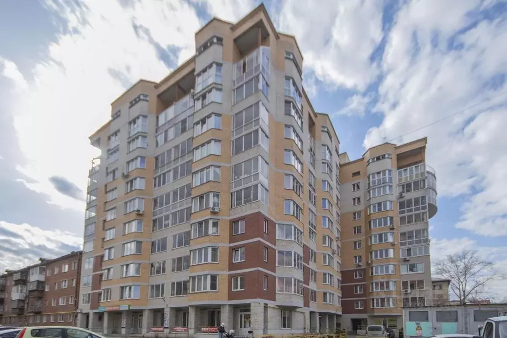 2-к кв. Свердловская область, Екатеринбург ул. Садовая, 7 (72.6 м) - Фото 1