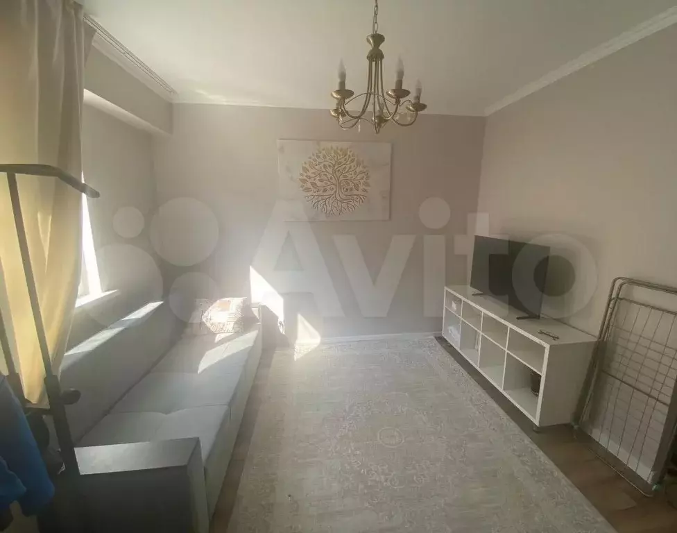 1-к. квартира, 33,9 м, 2/9 эт. - Фото 0