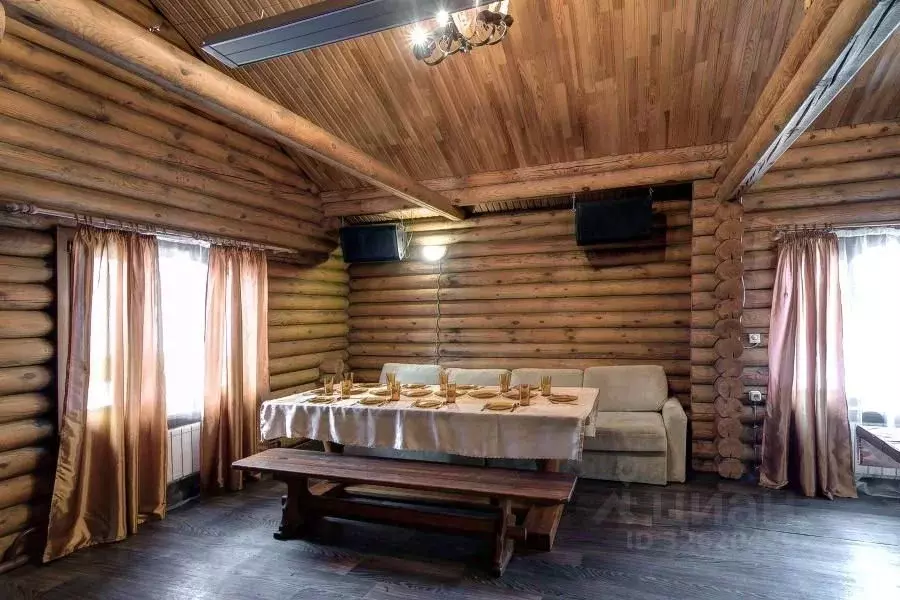 Дом в Новосибирская область, Новосибирский район, с. Раздольное  (300 ... - Фото 2