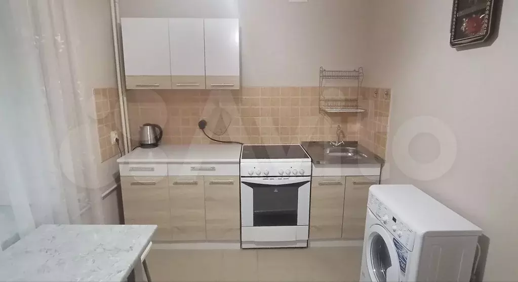 1-к. квартира, 35 м, 1/17 эт. - Фото 0