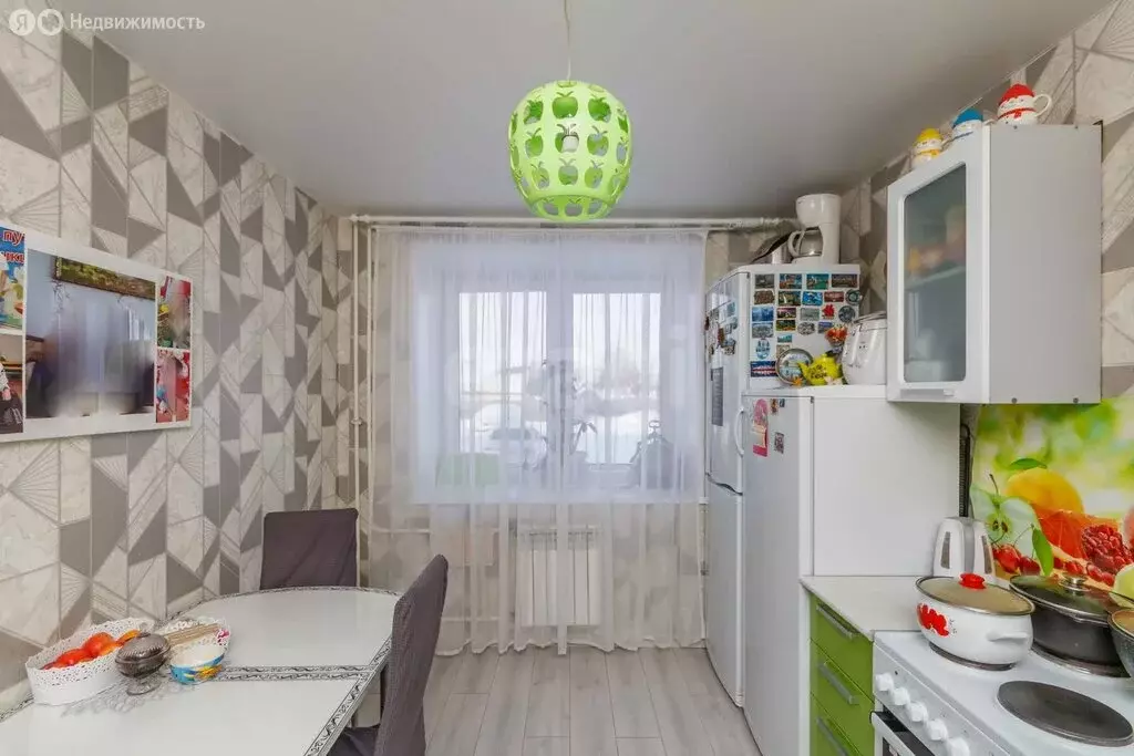 3-комнатная квартира: Ишим, Малая Садовая улица, 101 (75 м) - Фото 2