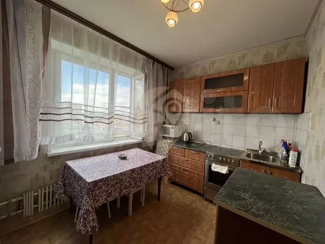 1-к. квартира, 38 м, 7/9 эт. - Фото 0
