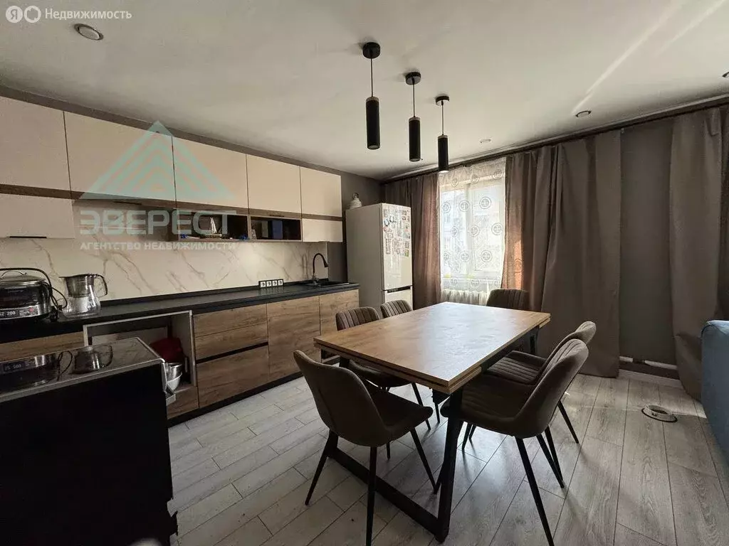 3-комнатная квартира: Шагонар, улица Гагарина, 6 (73.2 м) - Фото 1