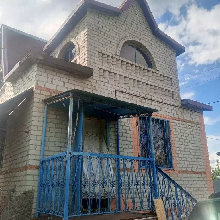 Дом в Волгоградская область, Городищенский район, Ерзовское городское ... - Фото 0