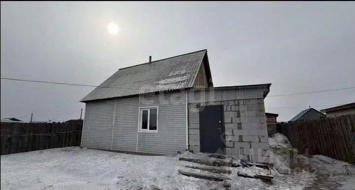 Дом в Бурятия, Заиграевский район, Дабатуйское с/пос, с. Эрхирик ул. ... - Фото 2