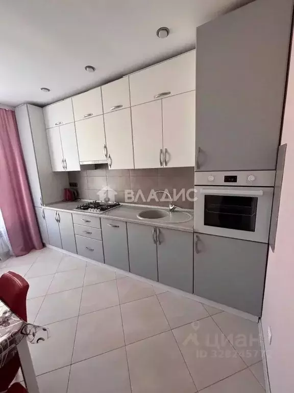 1-к кв. Саратовская область, Маркс просп. Строителей, 53А (42.0 м) - Фото 1