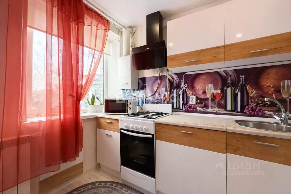 1-к кв. Карелия, Петрозаводск наб. Ла-Рошель, 7 (26.5 м) - Фото 1