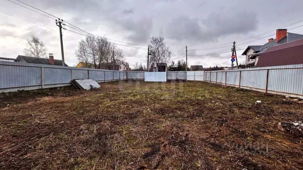 Участок в Московская область, Люберцы городской округ, д. Островцы ул. ... - Фото 1