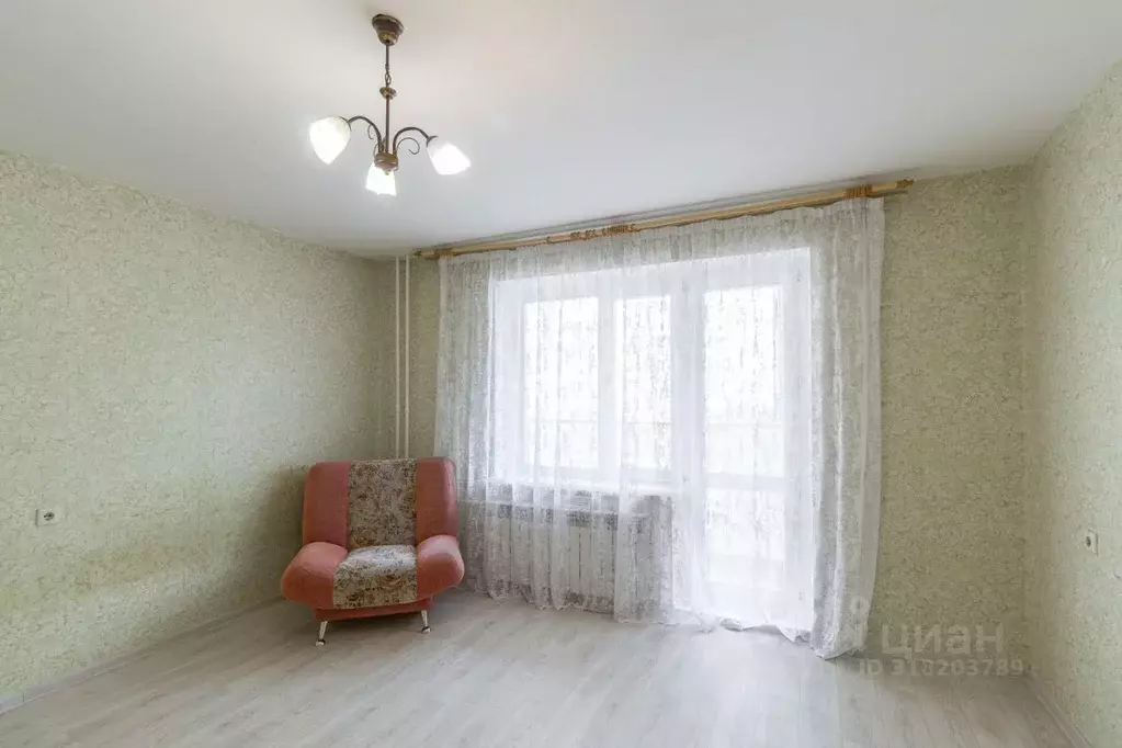 1-к кв. Омская область, Омск Осоавиахимовская ул., 185к3 (42.0 м) - Фото 1