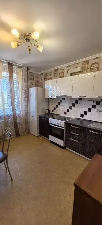 2-к. квартира, 67 м, 8/10 эт. - Фото 1