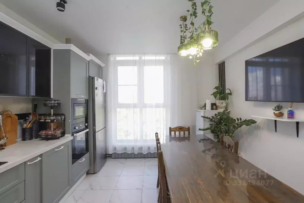 3-к кв. Иркутская область, Иркутск Байкальская ул., 208 (74.8 м) - Фото 1