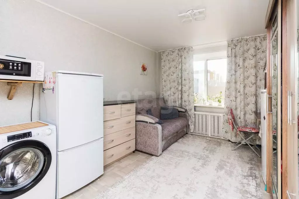 Комната Тюменская область, Тюмень ул. Котовского, 13 (17.3 м) - Фото 1