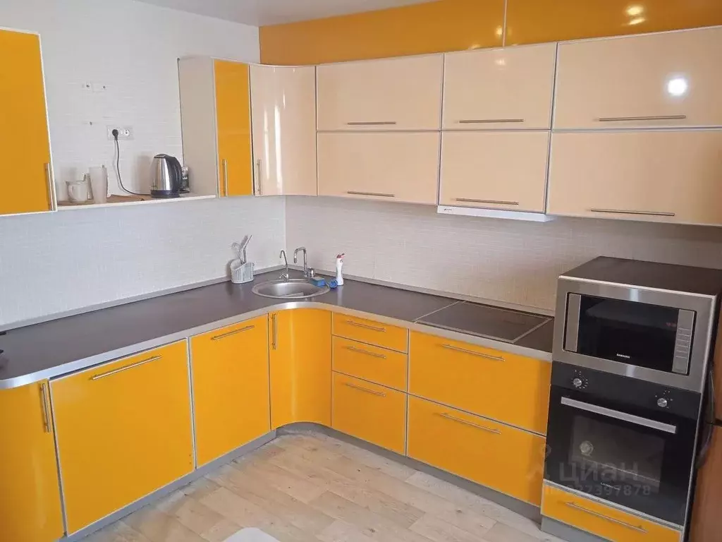 1-к кв. Омская область, Омск ул. Степанца, 3 (42.0 м) - Фото 1