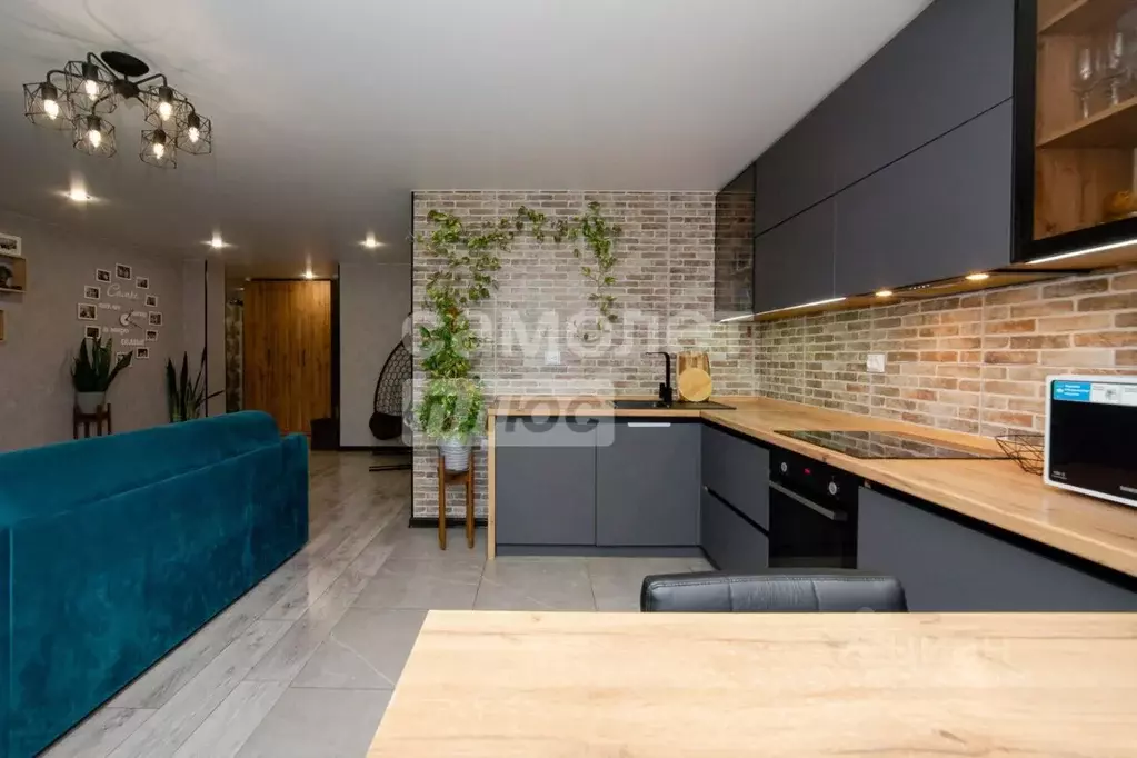 3-к кв. Липецкая область, Липецк ул. И.В. Свиридова, 14 (81.5 м) - Фото 2